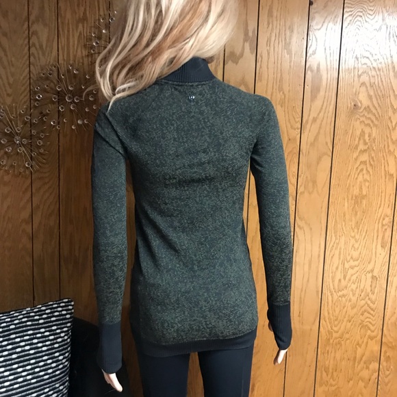 Lululemon" Rest Less -Half Zip-Pullover- black Armory - Picture 4 of 15